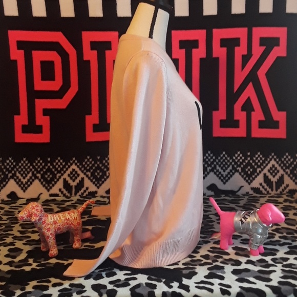 NWT Victoria's Secret Sweater - Picture 4 of 7